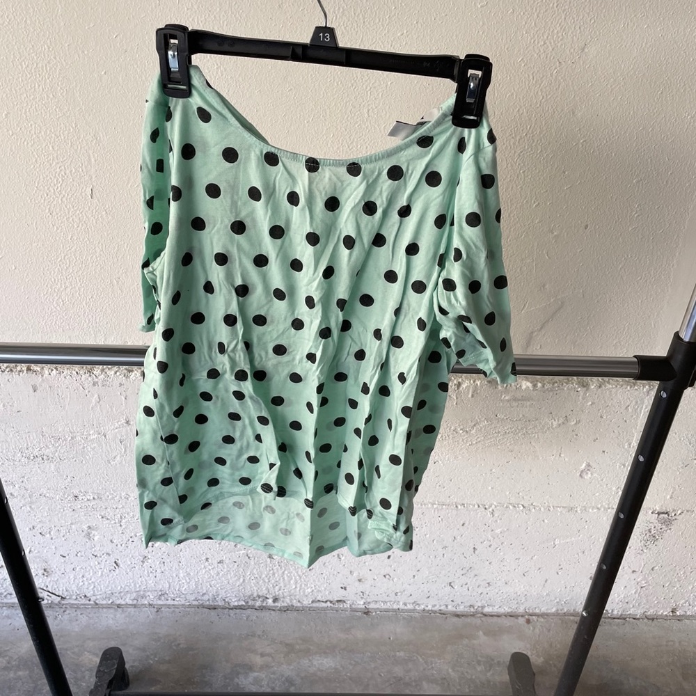 Vintage Polka dot Cowwel neck with black bow